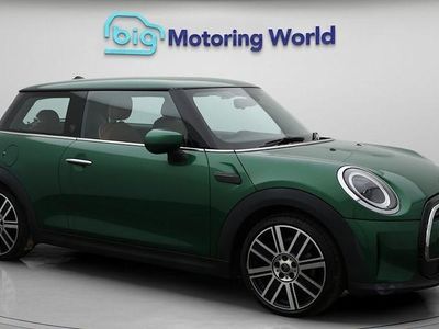 Used Mini Cooper Exclusive 136 HP (100 kW) 2021 Green Hatchback
