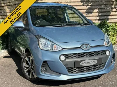 Used Hyundai i10 Premium SE 87 HP (63 kW) 2017 Blue Hatchback