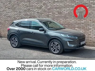Used Ford Kuga Titanium 150 HP (110 kW) 2020 Grey SUV
