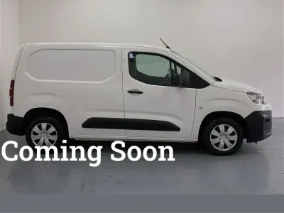 Used Citroën Berlingo 75 HP (55 kW) 2019 White MPV