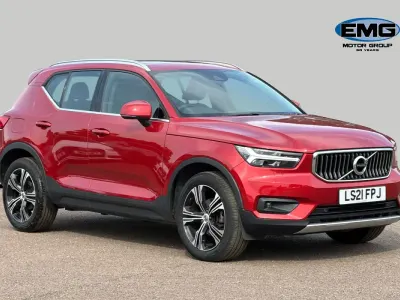Used Volvo XC40 Inscription 163 HP (119 kW) 2021 Red SUV