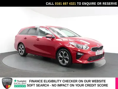 Used Kia Ceed 2019 Red Hatchback