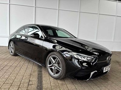 Used Mercedes GLB200 AMG Line Premium 2022 Red SUV