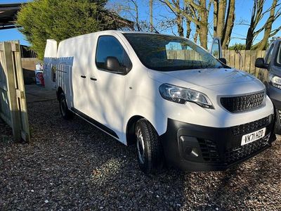 White Used 2021 Peugeot Expert Van | £9,795 (Fair price)