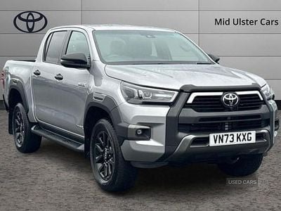 Used Toyota HiLux 201 HP (147 kW) 2023 Silver Pickup