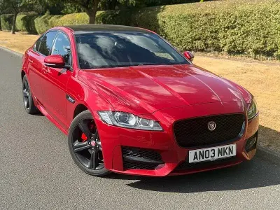 Used Jaguar XF R-Sport 180 HP (132 kW) 2018 Red Sedan