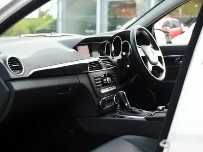 Begagnad Mercedes C220 Executive 170 HK (125 kW) 2012 Svart Sedan