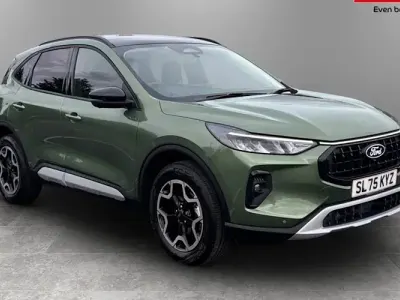 Used Ford Kuga Active 179 HP (131 kW) 2025 Green SUV