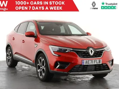 Used Renault Arkana Version S 142 HP (104 kW) 2021 Red  SUV
