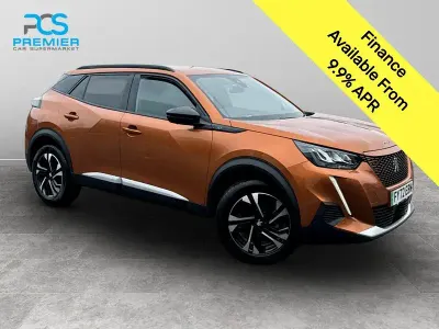 Usado Peugeot 2008 Allure Premium 100 kW (136 CV) 2022 Naranja SUV