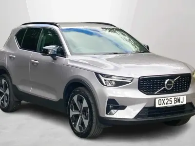 Used Volvo XC40 Plus 161 HP (118 kW) 2025 Silver SUV