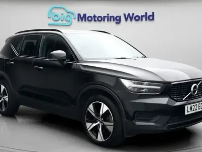 Used Volvo XC40 R-Design 262 HP (192 kW) 2021 Black SUV