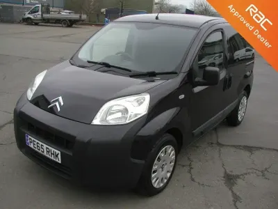 Używany Citroën Nemo 75 KM (55 kW) 2015 Szary Minivan