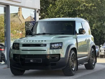 Used Land Rover Defender 75th Limited Edition 300 HP (220 kW) 2023 Green SUV