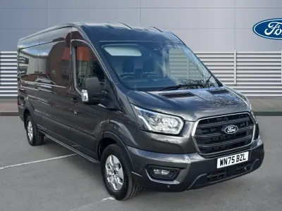 Usado Ford Transit Limited 165 HP (121 kW) 2025 Van