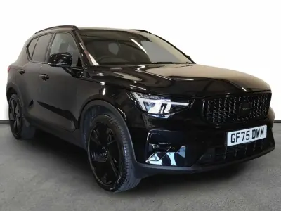 Used Volvo XC40 Plus 197 HP (144 kW) 2025 Black SUV