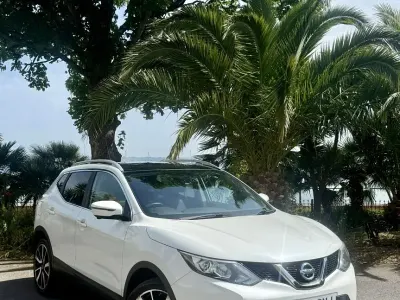 Used Nissan Qashqai Tekna 110 HP (80 kW) 2016 White SUV