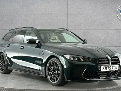 Begagnad BMW M3 Competition Edition 523 HK (384 kW) 2026 Grön Kombi