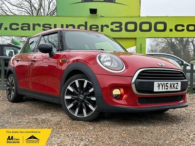 Used Mini ONE Hatch 102 HP (75 kW) 2015 Red Hatchback