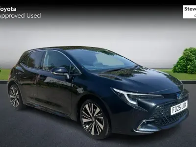 Used Toyota Corolla Design 140 HP (102 kW) 2025 Black Hatchback