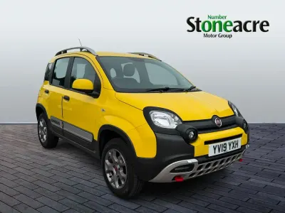 Used Fiat Panda Cross Cross 90 HP (66 kW) 2019 Yellow Hatchback