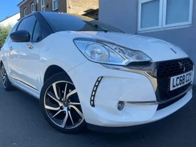 Used DS Automobiles DS3 Connected Chic 2019 White Hatchback