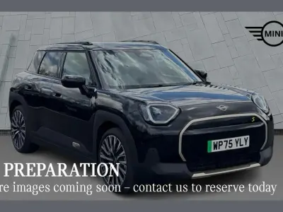 Used Mini Aceman Exclusive 160 kW (218 HP) 2025 Black SUV
