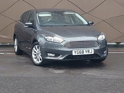 Used Ford Focus Titanium 125 HP (91 kW) 2018 Grey Hatchback