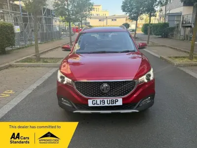 Używany MG ZS Exclusive 111 KM (81 kW) 2019 Czerwony SUV