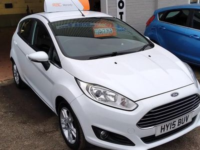 Used Ford Fiesta Zetec 2015 White Hatchback