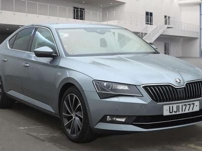 Used Skoda Superb LAURIN & KLEMENT 190 HP (139 kW) 2015 Grey Hatchback