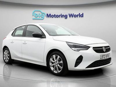 Used Vauxhall Corsa Design Edition 75 HP (55 kW) 2022 White Hatchback