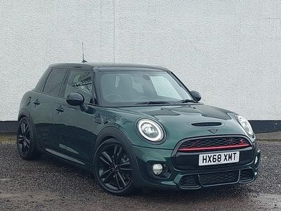 Used Mini Cooper S 192 HP (141 kW) 2018 Green Hatchback