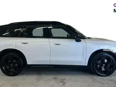 Used Mini Countryman Sport 170 HP (125 kW) 2025 White SUV