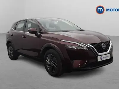 Used Nissan Qashqai Acenta Premium 158 HP (116 kW) 2023 Red SUV