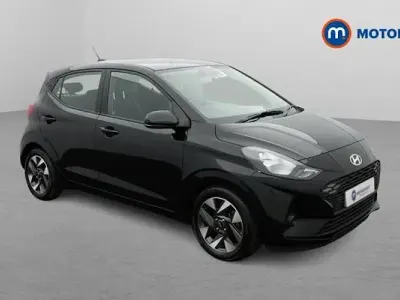 Used Hyundai i10 Advanced 63 HP (46 kW) 2025 Black Hatchback