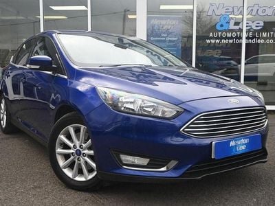 Used Ford Focus Titanium 150 HP (110 kW) 2016 Blue Hatchback
