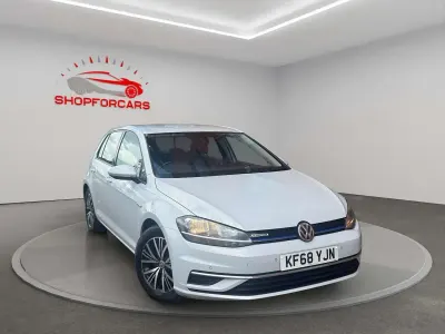 Used VW Golf VII SE 130 HP (95 kW) 2019 Silver Hatchback