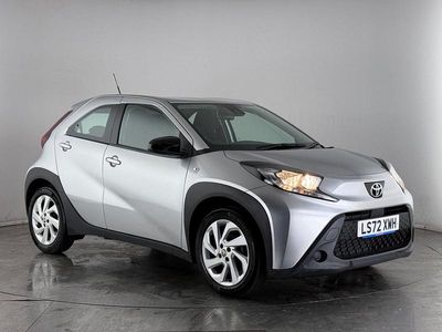Used Toyota Aygo X PURE 72 HP (52 kW) 2022 Silver SUV