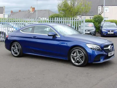 Begagnad Mercedes C200
