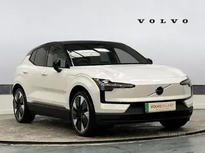 Usado Volvo EX30 Ultra 200 kW (272 HP) 2024 Branco SUV