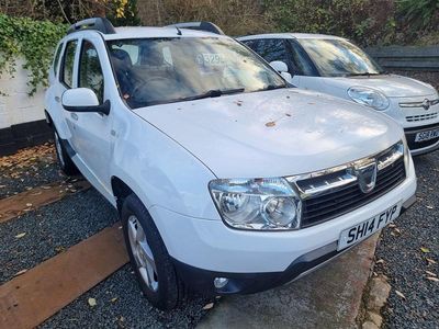 Used Dacia Duster Lauréate 110 HP (80 kW) 2014 White SUV