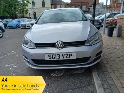 Begagnad VW Golf VII SE 122 HK (89 kW) 2013 Silver Halvkombi