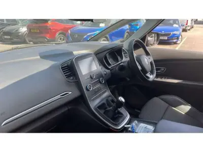 Used Renault Scénic III Dynamique 110 HP (80 kW) 2017 Other MPV