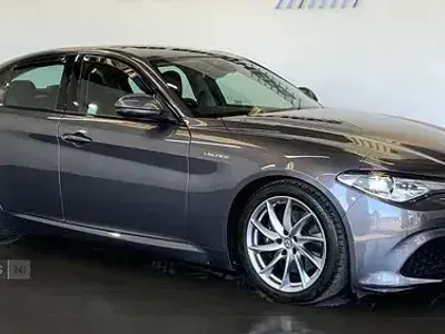 Begagnad Alfa Romeo Giulia Veloce 280 HK (205 kW) 2017 Grå Sedan
