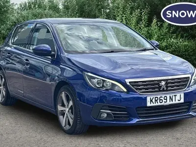 Used Peugeot 308 Allure 131 HP (96 kW) 2019 Blue Hatchback
