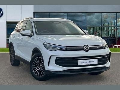 Used VW Tiguan Life 128 HP (94 kW) 2024 White SUV