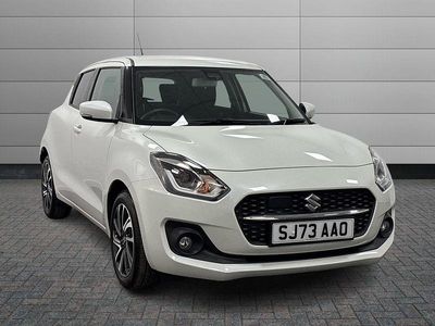 Used Suzuki Swift SZ5 83 HP (61 kW) 2023 White Hatchback
