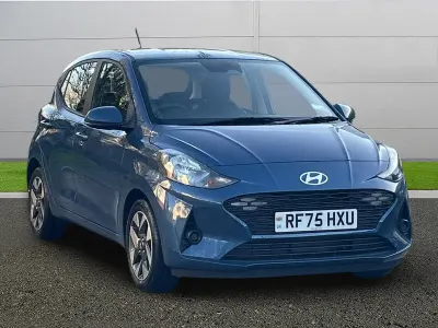 Used Hyundai i10 Advanced 63 HP (46 kW) 2025 Blue Hatchback