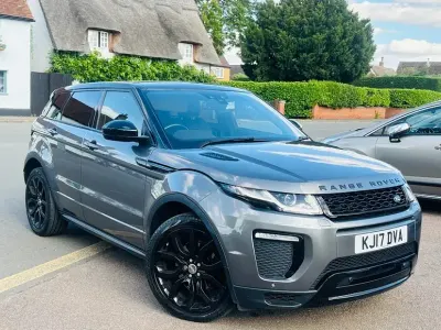 Used Land Rover Range Rover evoque HSE Dynamic 180 HP (132 kW) 2017 Hatchback